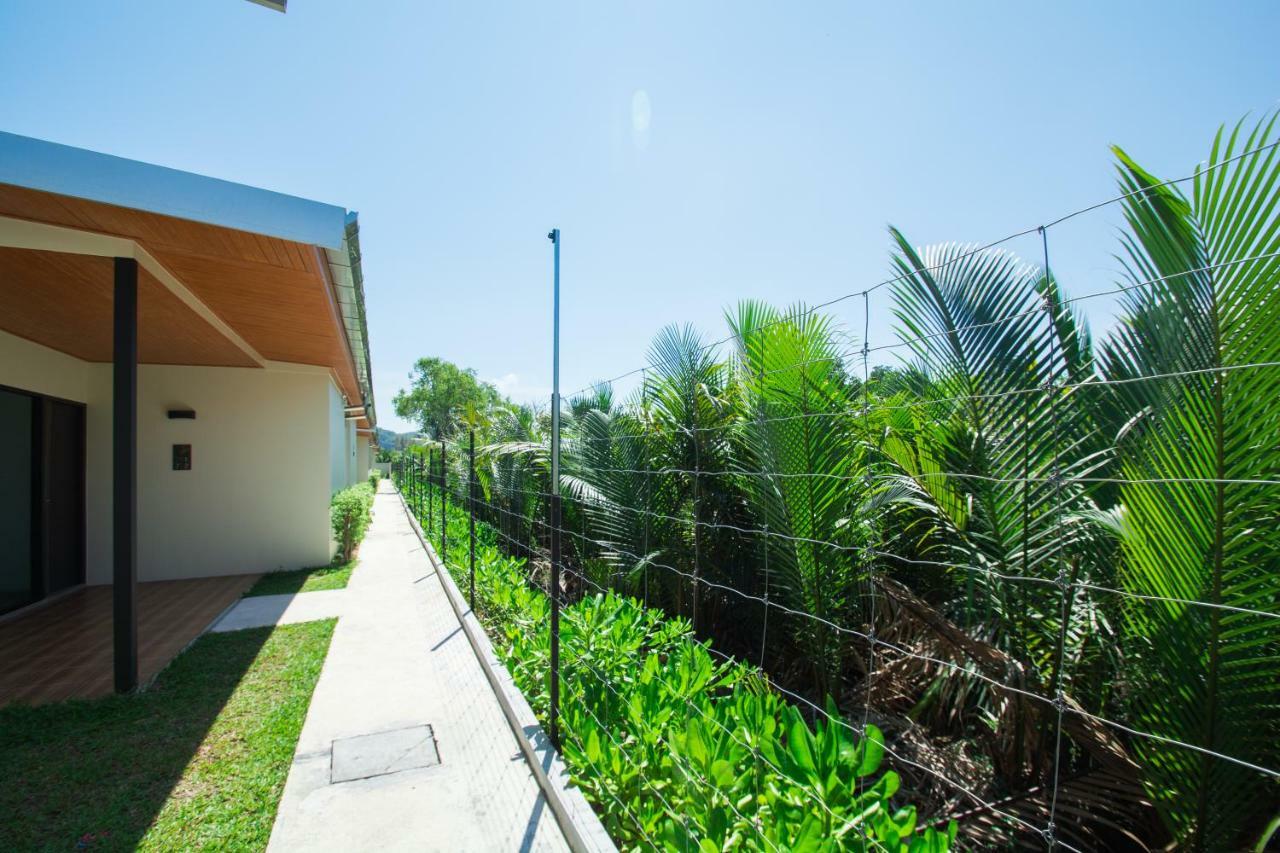 Good Night Pool Villa Phuket - Sha Plus Bagian luar foto
